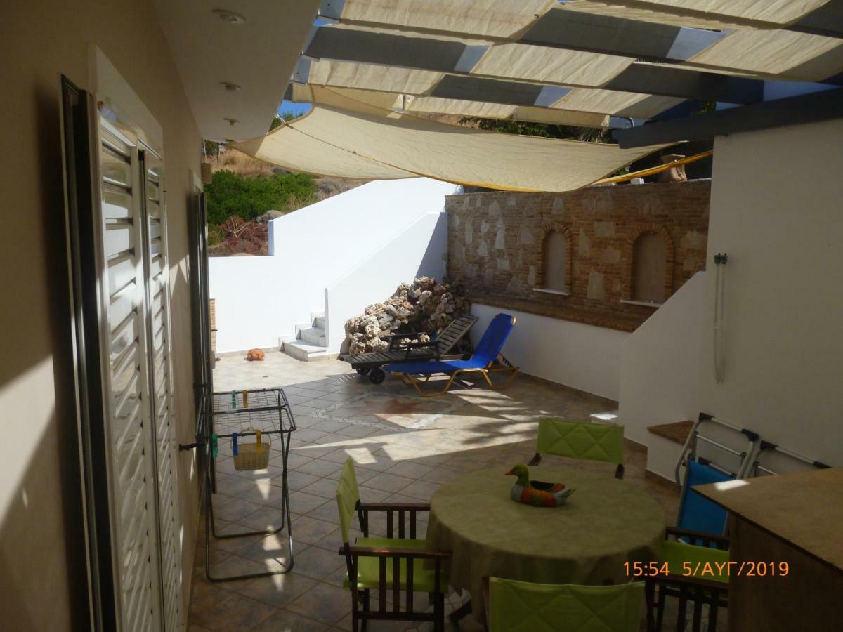 فيلا Perigiali Seaside Vromopousi المظهر الخارجي الصورة